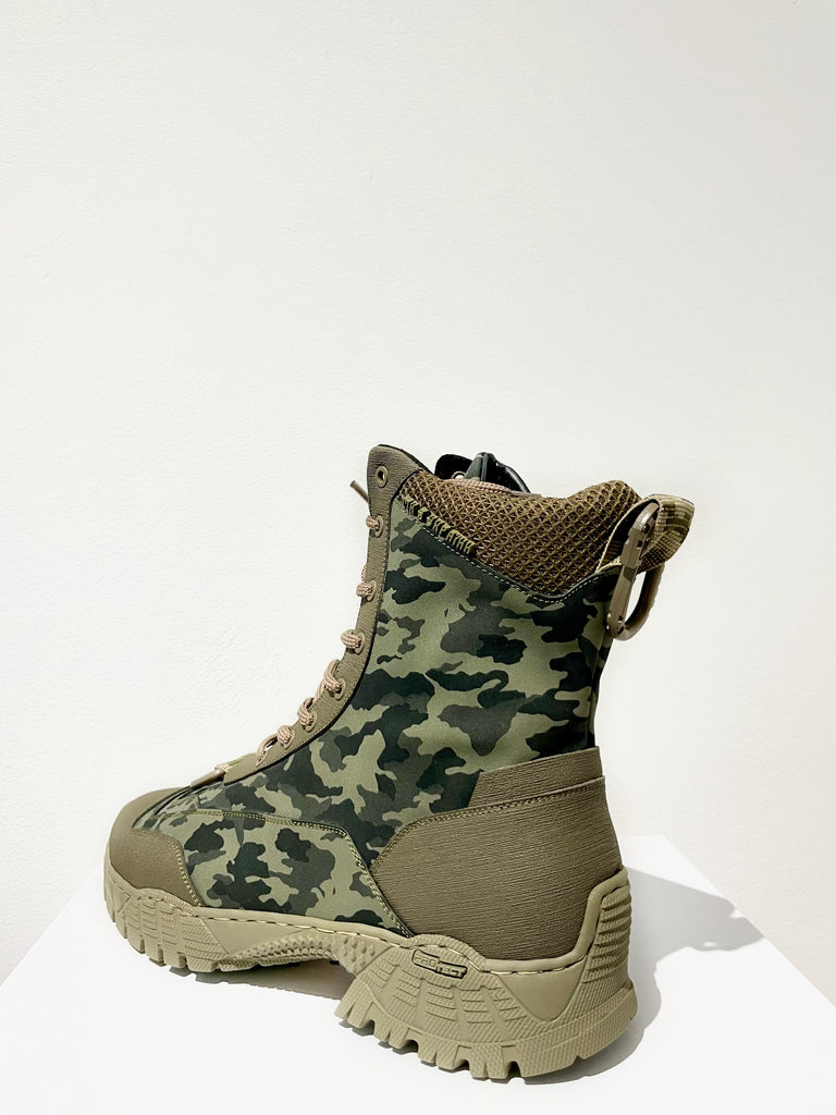 Assault Camo kevlar boots