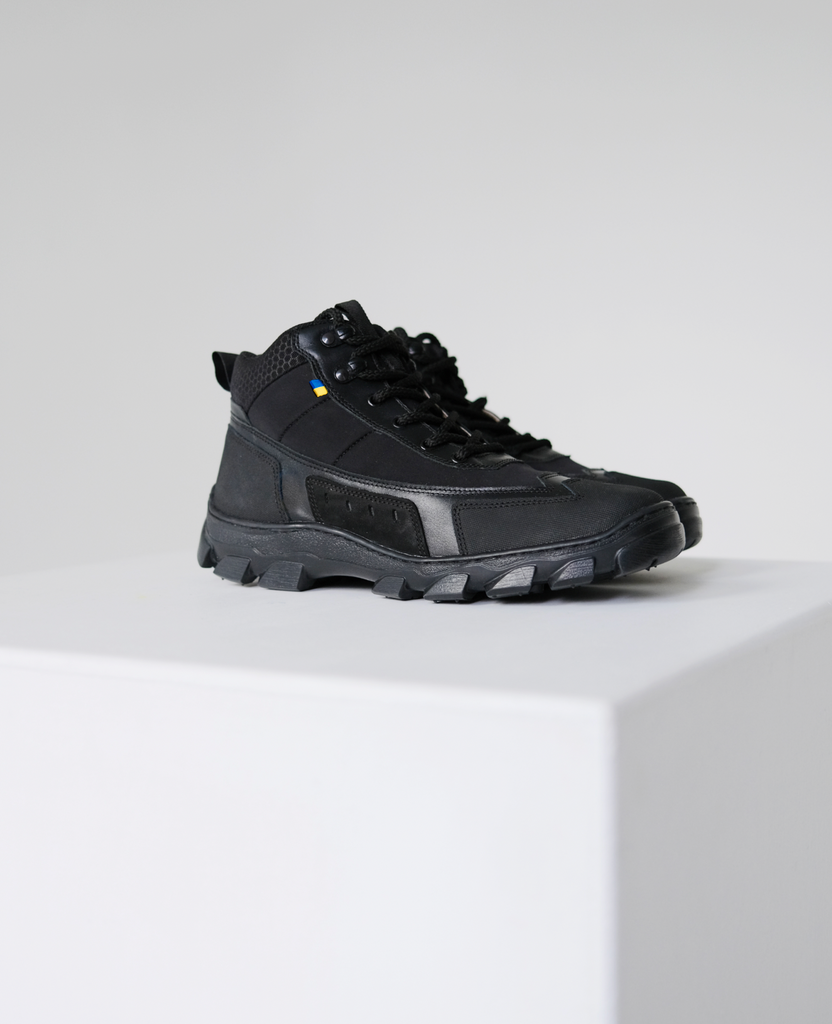 UA DEFENDER Black Force