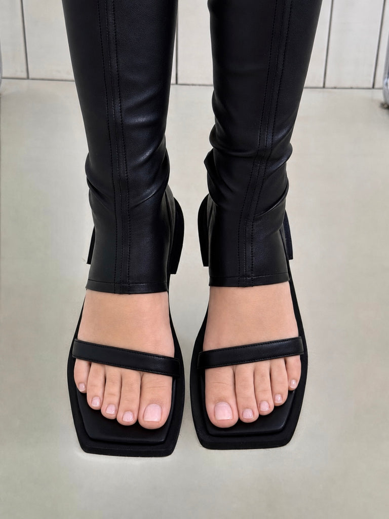 Knee Sandals