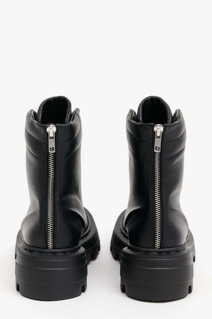 Black Leather Zipped Boots