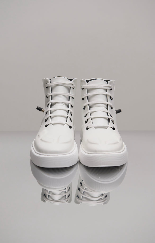 Pumped up Hightops White